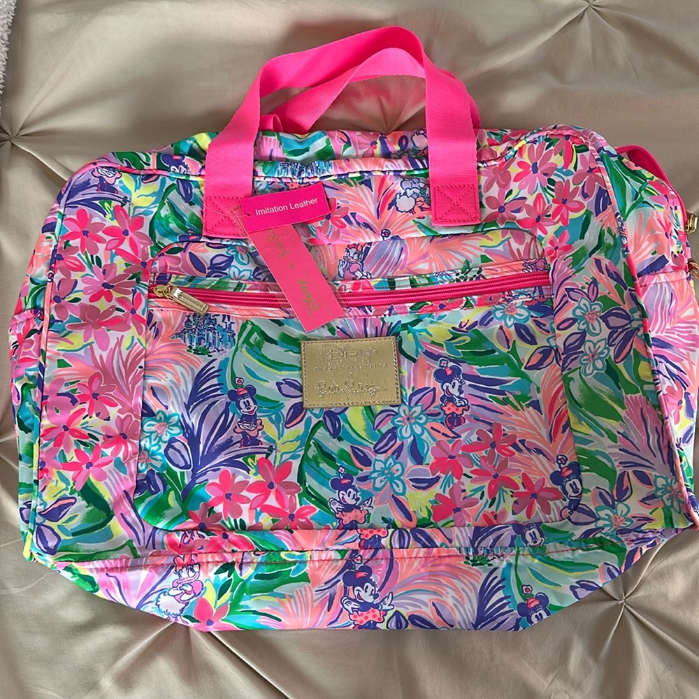 Disney parks collection x Lilly Pulitzer weekender bags in Disney Dreamin